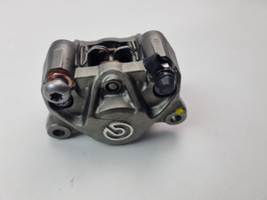 Rear brake caliper KTM 1290 Super Duke GT R 14-23 6131308000158 Rear brake caliper KTM 1290 Super Duke GT R 14-23 6131308000158