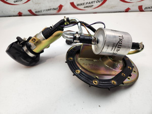 Fuel pump OEM Triumph Bonneville T100 EFI T2403138 T1240421