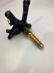 RH foot peg and mount Kawasaki Ninja ZX10 ZX10R ZX1000 2010 35063-0227-18R