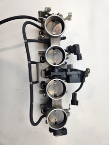Throttle Bodies Kawasaki ZX14 ZX1400 ZX14R Ninja 06-07 16163-0105