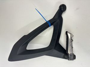 LH foot peg and bracket Triumph Sprint GT 1050 T2081606