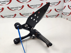 まな  Pillion peg brackets Kawasaki Ninja ZX6R ZX600 07-08 32054-0035