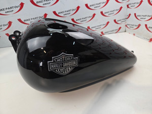 Fuel Petrol tank Harley Davidson Dyna Fat bob Low rider  04-17 61000705