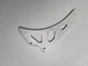 Lower chain guard Triumph Speed triple 1050 11-15 T2057305 Lower chain guard Triumph Speed triple 1050 11-15 T2057305