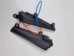 Upper side cover infill panel pair Triumph Scrambler 1200 XE XC T2307974