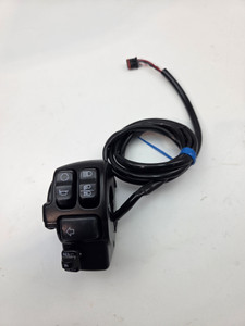 LH Switch Lights horn Cruise Harley Davidson M8 Softail sport glide fat boy breakout 71500288