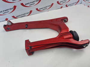 Swingarm Moto Guzzi V7 750 Racer 15-16 2B001960 Swingarm Moto Guzzi V7 750 Racer 15-16 2B001960