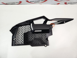 RH Radiator Screen Kawasaki KLR650 KLR KL 650 22-24 14093-1070 RH Radiator Screen Kawasaki KLR650 KLR KL 650 22-24 14093-1070