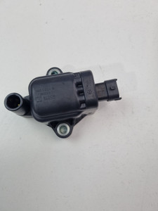 Ignition coil Ducati Streetfighter V2 899 1199 959 1299 14-23 38040221B Ignition coil Ducati Streetfighter V2 899 1199 959 1299 14-23 38040221B