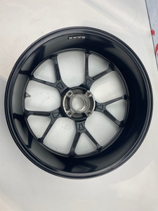 OEM rear wheel  Ducati Streetfighter V2  Panigale 50212181AA