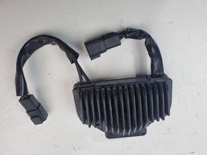 OEM Voltage Regulator rectifier Harley Davidson Dyna 06-07 74631-06