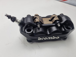 LH Brake Caliper Moto Guzzi V85 TT 19-22 2B005331 LH Brake Caliper Moto Guzzi V85 TT 19-22 2B005331