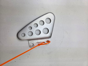 RH Heel Plate Triumph Thruxton 900 EFI Carb T2081012