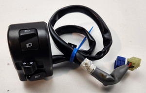 LH Switch Yamaha XVS650 Vstar Custom 13-18 5KP-83972-30 LH Switch Yamaha XVS650 Vstar Custom 13-18 5KP-83972-30