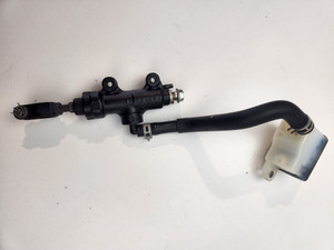Rear Brake Master Cylinder Suzuki GSXS1000 18-19 69600-47H31