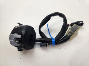 LH Switch Suzuki GSXS1000 18-19 37400-04KC0