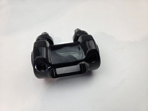 Risers Handlebar clamps Harley Davidson M8 Softail Street bob 18-24 55900106