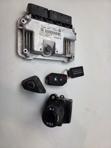 Coded CDI Key Fob Ignition switch hands free BMW F900 GS Enduro 66127915296