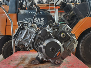 Motor Engine KTM 890 Duke 23 www.youtube.com/shorts/jtR8OLkw-as