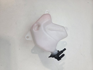 Radiator bottle Triumph Tiger Sport 660 Trident daytona T2107575