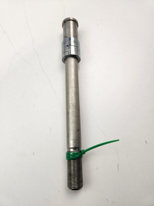 Front Axle Kawasaki EX650 Ninja 650 L 17-25 41068-0616