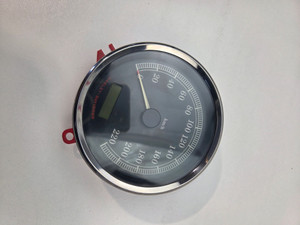 時計！ Speedo Speedometer kph Harley Davidson Softail 11-17 67197-11A