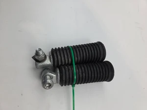 OEM Footpeg pair Harley Davidson Dyna 06-17 Sportster 33032-99