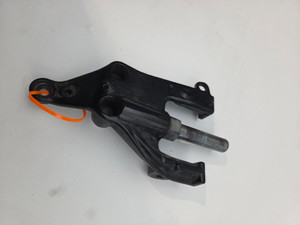 RH Control plate brake mount Triumph Thunderbird 1600 1700 Storm T2083020