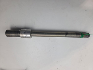 Front axle  Triumph Thunderbird 1600 1700 Storm Rocket 3 T2000410