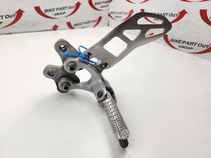LH Foot Peg And Mount Suzuki GSXR1000 09-14 43521-47H10
