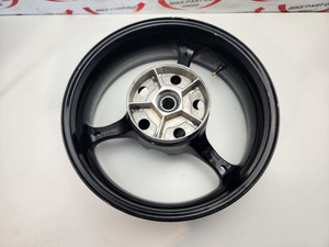 Rear Wheel Suzuki GSXR600 GSXR750 06-07 64111-01H00-019