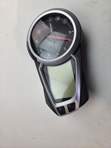 Speedo Speedometer kph Triumph Street Triple 675 R 13-16 T2503731 T2501408