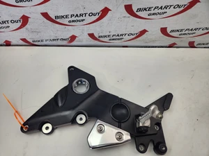 Foot rest plate peg RH OEM Moto Guzzi Griso 05-16 GU06443500 GU06447500 884097