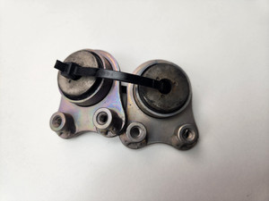 Exhaust Muffler Stay Mount Brackets Yamaha YZF-R7 YZF R7 22-25 20S-21445-01