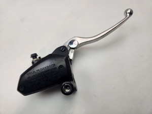 Front Brake Master Cylinder Kawasaki ER650 Z650 Ninja 17-25 KLE650 15-25 43015-0601