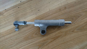 Suzuki GSXR600 GSXR 600 04 - 05 Steering damper