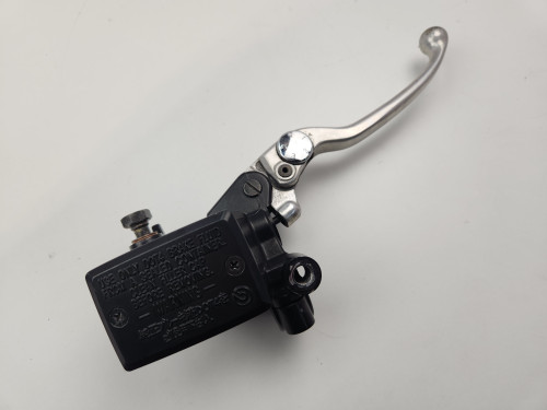 OEM Front Brake Master Cylinder Yamaha XT660Z XT 660 Z Tenere  5PS-W2587-00