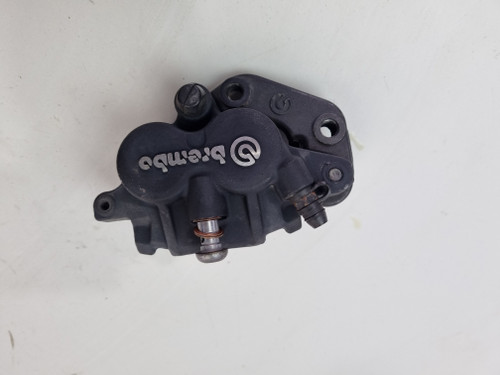 LH Front Brake Caliper F800GS F800 GS K72 07-16 F700GS K70 12-16 34117716715 LH Front Brake Caliper F800GS F800 GS K72 07-16 F700GS K70 12-16 34117716715