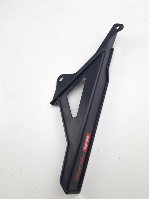 Upper chain guard Aprilia Tuono 1000 1100 RSV4 09-20 858783 Upper chain guard Aprilia Tuono 1000 1100 RSV4 09-20 858783