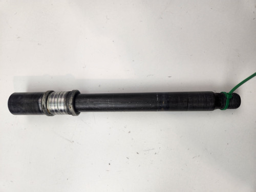 Front Axle Yamaha FZ1 FZ 1 FZ1000 Fazer 06-15 YZF R1 98-01 FZS1000 03-05 4XV-25181-10-00