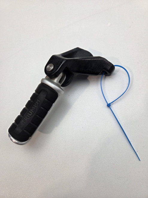 LH Left Foot Peg Mount Bracket Clevis Triumph Street Twin Cup Bonneville T2088089 LH Left Foot Peg Mount Bracket Clevis Triumph Street Twin Cup Bonneville T2088089
