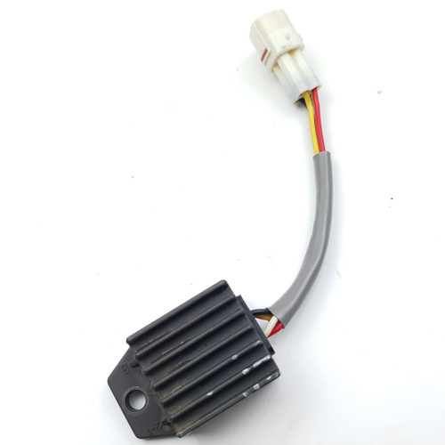 Rectifier Voltage Regulator KTM450 KTM525 KTM530 EXC 05-11 KTM300 KTM250 05-18 KTM250 EXC-F 06-11 80011034000