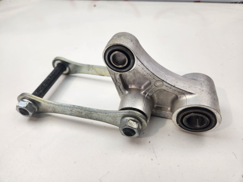 Rear Linkage Kawasaki KLR650 KLR 650 08-24 39007-0075 Rear Linkage Kawasaki KLR650 KLR 650 08-24 39007-0075