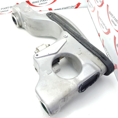 Swingarm Triumph Sprint ST 955i RS Daytona Speed Triple T2055212 Swingarm Triumph Sprint ST 955i RS Daytona Speed Triple T2055212