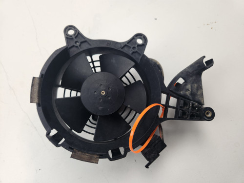 Right Thermo fan KTM 790 19-23 Adventure 890 22-24   63535141044