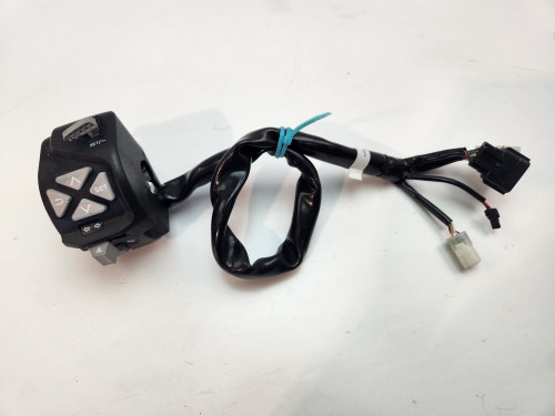 LH Switch Lights KTM 790 890 Adventure R 690 Duke R 20-17 Duke 690 76011170100890 Duke R 20-23 LH Switch Lights KTM 790 890 Adventure R 690 Duke R 20-17 Duke 690 76011170100890 Duke R 20-23