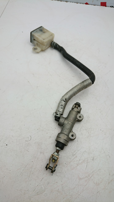 Rear brake master cylinder Suzuki Boulevard M109 VZR1800 M109R 69600-48G00