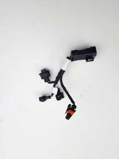 Fuel injector jumper Harness Indian FTR1200 FTR 1200 S 2414426 Fuel injector jumper Harness Indian FTR1200 FTR 1200 S 2414426