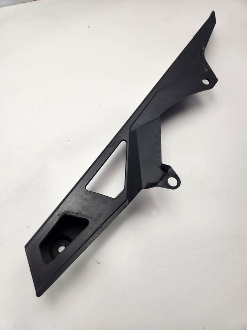 Chain guard Suzuki GSXR600 GSXR750 06-10 61311-01H10