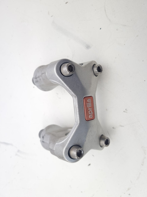 Bar clamps risers Aprilia Tuono 1000 1100 V4 11-16 899049 Bar clamps risers Aprilia Tuono 1000 1100 V4 11-16 899049